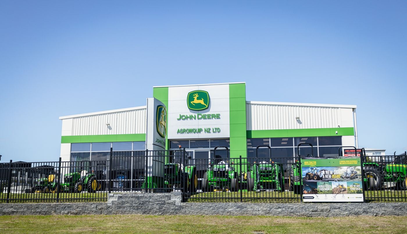 John Deere architecture by Formsteel advanced technology